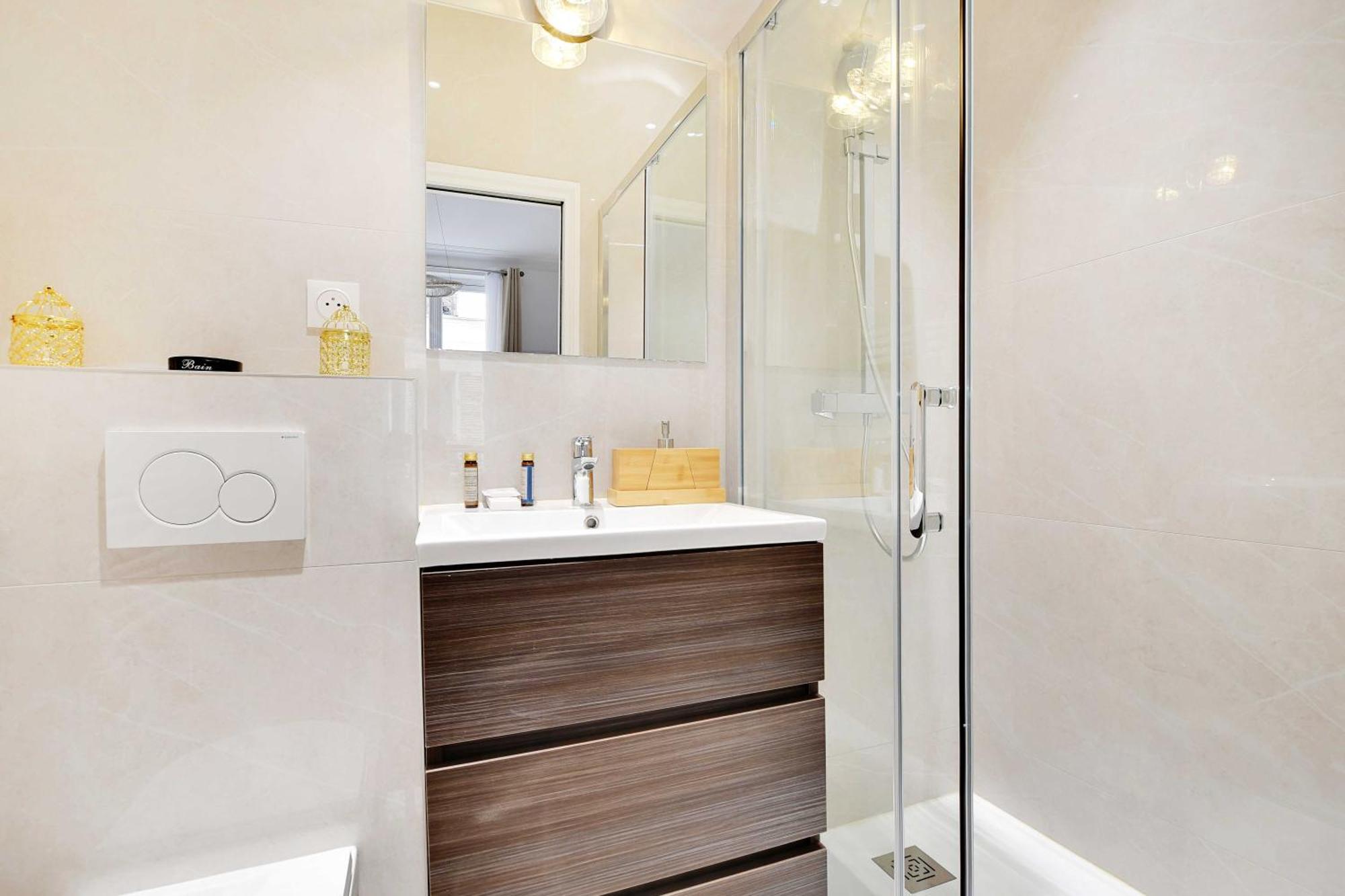 Dazzling Flat - 3bd8p - Arc De Triomphe Apartment